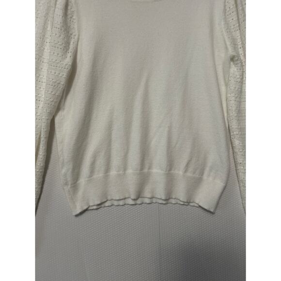 LUXE by Tricot Cream Long Sleeve Round Neck  Lightweight Sweater Size Medium - Picture 3 of 10